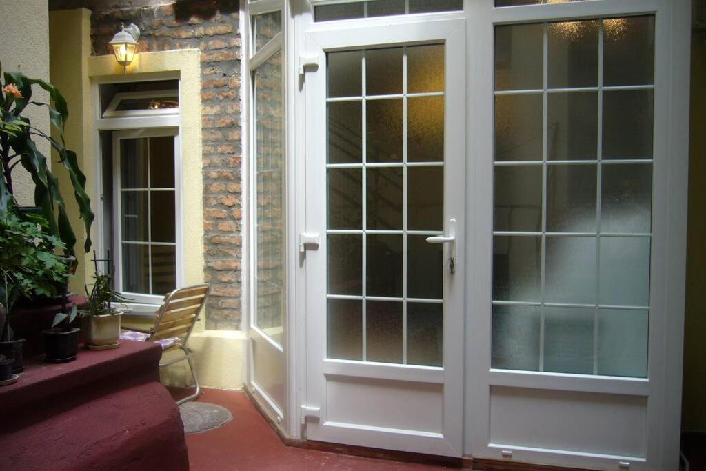 Ferienwohnung Hidden Gem On Prime Location Belgrad Exterior foto